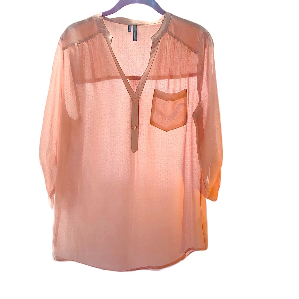 Maurices 🅝🅦🅞🅣 Soft Pink Semi Sheer Blouse Size S